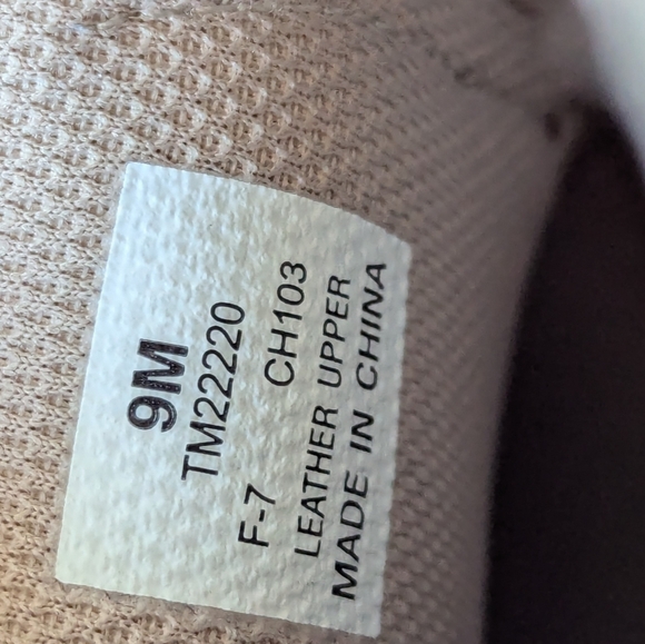 Tommy Hilfiger Men's Brazen Sailing Boat Shoe (Cognac) - Picture 6 of 8